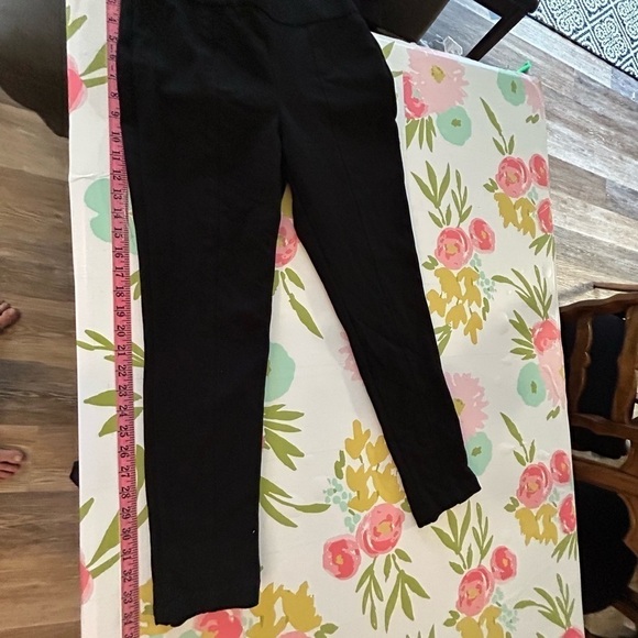 And Klein small stretch pull on black pants - Picture 7 of 7